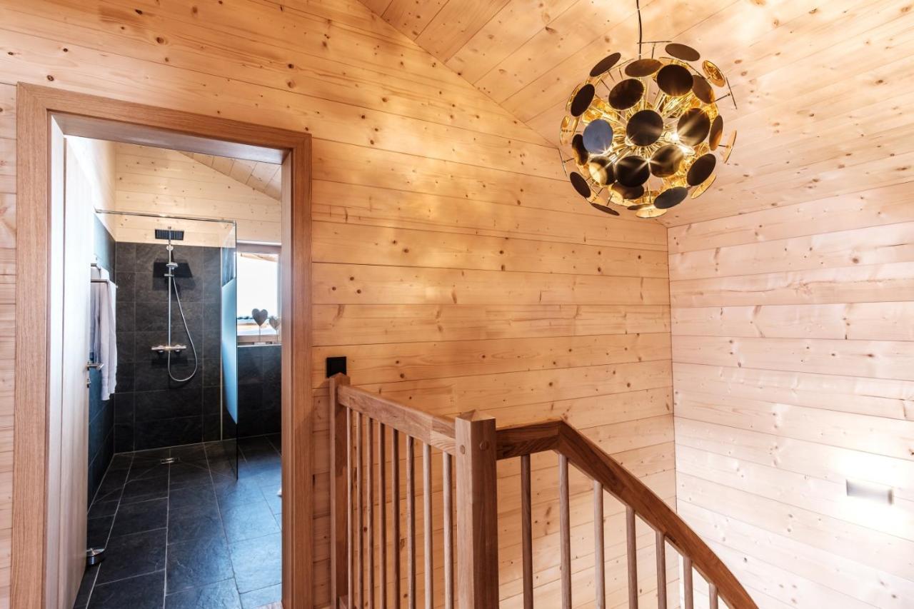 Heidi Chalets Falkert Heidialm - Chalets Bergwinter Patergassen المظهر الخارجي الصورة